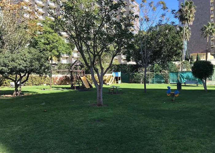Apartamento Frente Al Mar Torres De Playamar En Torremolinos
